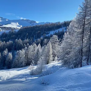 les-barcelonnette.fr-provencehotel.com/